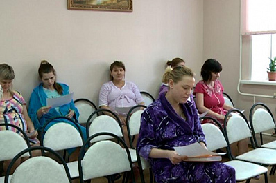 Семьи Новокуйбышевска начали оформлять новую выплату за первенца