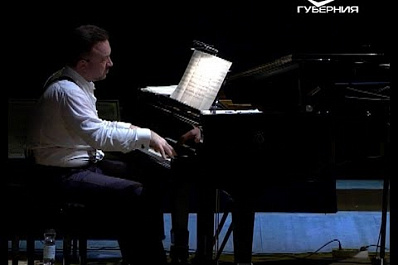 В Самарской филармонии выступил заслуженный артист России Сергей Жилин