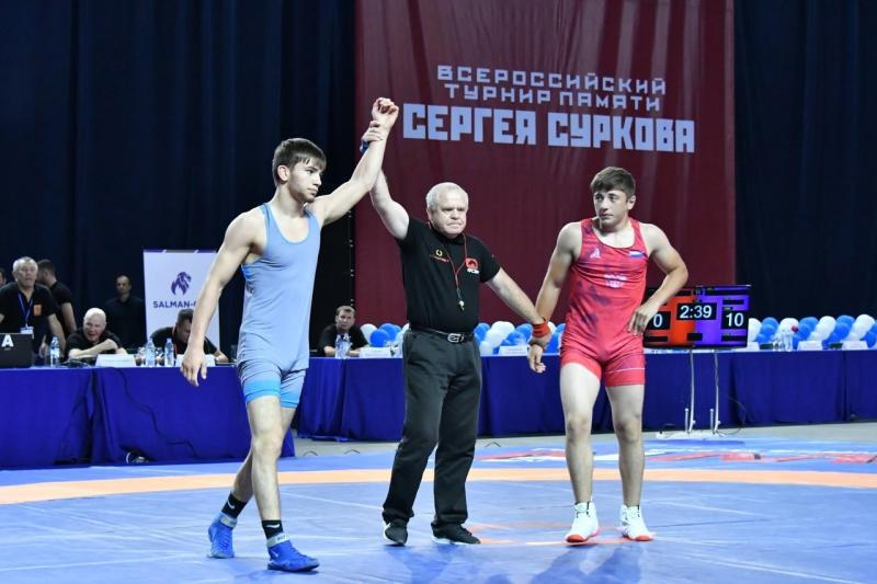 Сборная Самарской области выиграла три медали на всероссийском турнире по вольной борьбе