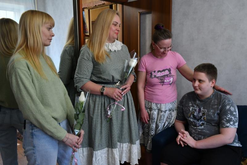 Сохранить семью: в Самарской области внедряют новые технологии работы социальных служб