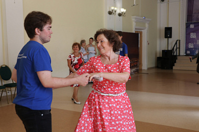 Жителей Самары 24 сентября приглашают на танцевальный вечер