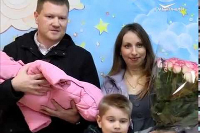 Праздник матерей отметили в больнице им. Середавина