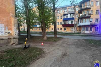 В Самаре парень на самокате отправил пешехода в больницу