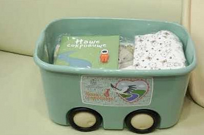 8,5 тысячи подарочных наборов при рождении первенцев вручили в Самарской области