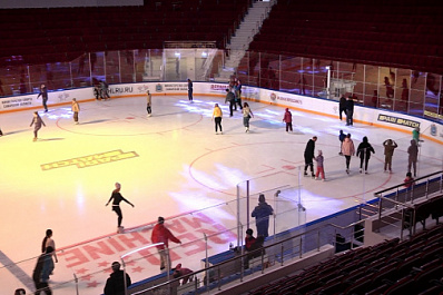 Самара на льду: во Дворце спорта все новогодние праздники будет работать бесплатный каток