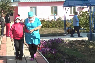 В Большеглушицком отделении пансионата для ветеранов труда внедрили систему долговременного ухода
