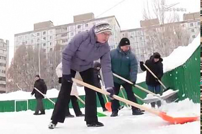 Флешмоб по уборке снега собрал 5600 человек