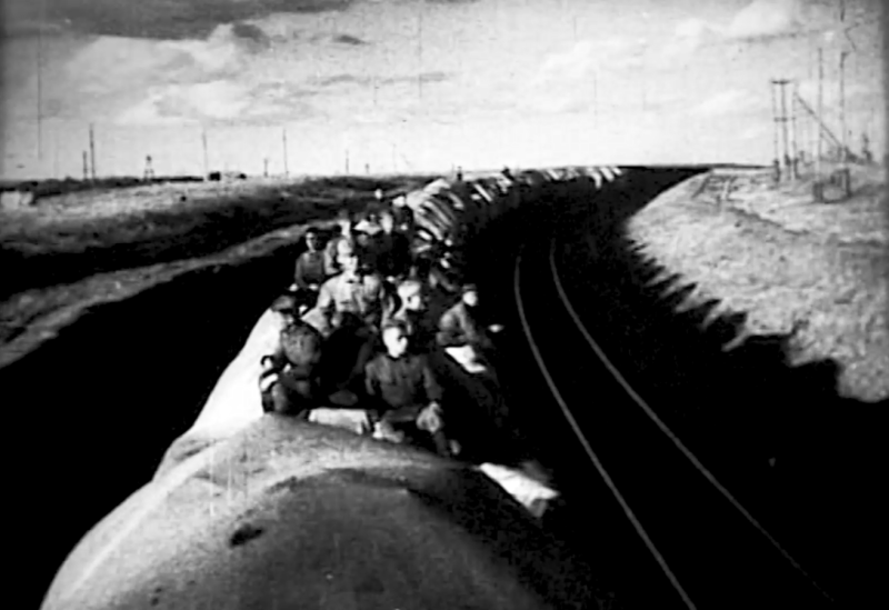 История предмета нашей Победы. Промышленная революция в Куйбышевской области, или Как русский валенок победил Хьюго Босс