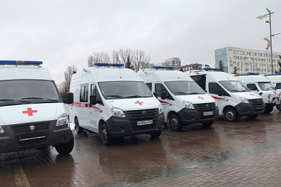 Больницы Самарской области получили 38 новых автомобилей скорой помощи