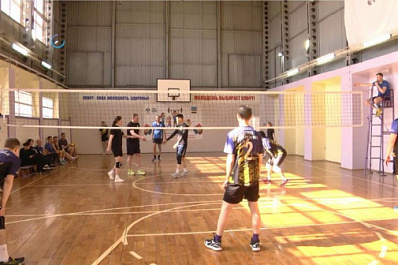В Отрадном прошло городское первенство по волейболу, посвященное Дню космонавтики
