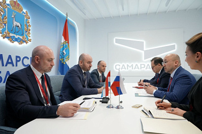 Губернатор Самарской области и посол Казахстана обсудили инвестиции в регион
