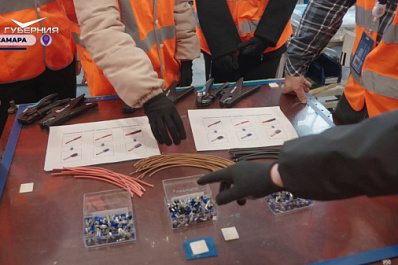 Школьники Самарской области примеряют на себя разные профессии