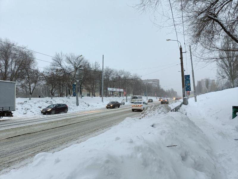 16 января в Самарской области из-за метели продлили ограничение движения транспорта на трассах
