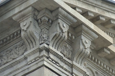 Бывший продавец обуви делает необычные фотографии самарских особняков