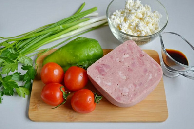 В Роспотребнадзоре назвали полезные свойства творога