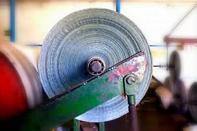 В Тольятти на бумажной фабрике погиб 21-летний мужчина