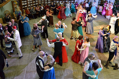 В областной научной библиотеке состоится бал-карнавал с "Рождественские забавы"