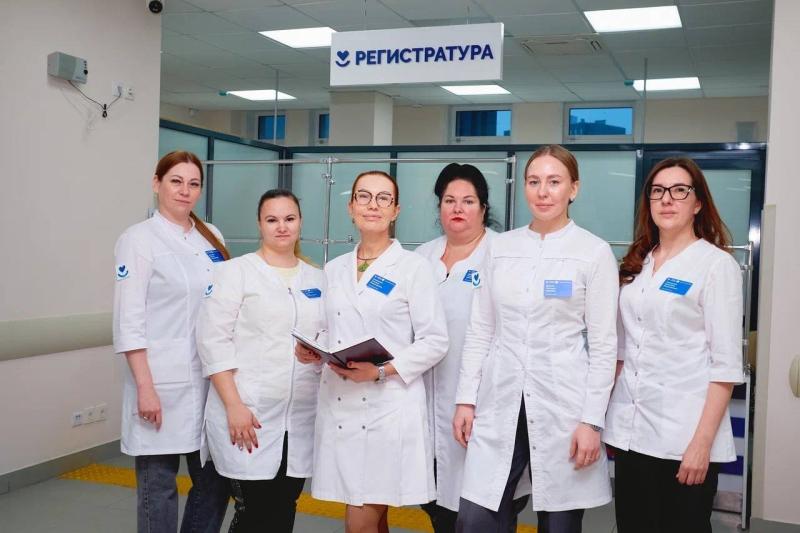 Вячеслав Федорищев оценил качество новой поликлиники в Смышляевке