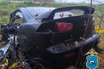 В Самарской области легковушка выехала на встречку и попала под бензовоз