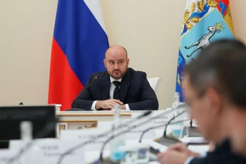 Вячеслав Федорищев поручил повысить удобство оказания самарцам медицинских услуг 