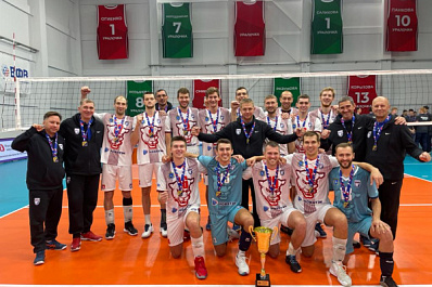 Волейболисты "Новы" завоевали Кубок Буробина во всероссийском "финале четырех" в столице Урала