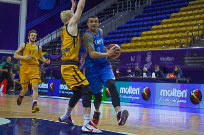 Баскетбольная "Самара" идет в лидерах Суперлиги 