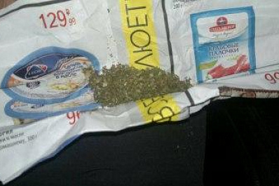 Полицейские изъяли марихуану у безработного жителя Октябрьска
