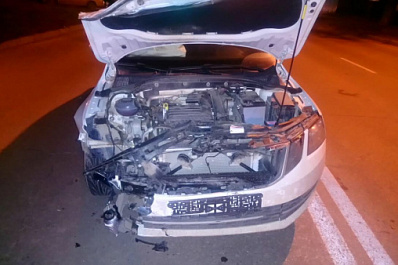 В Самаре водитель "Гранты" устроил аварию, отправив свою пассажирку в больницу