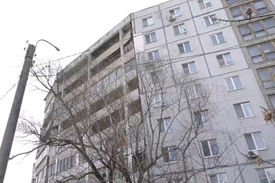 В Куйбышевском районе Самары чуть не обвалилась стена жилого дома