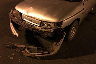 В Самаре в ДТП пострадал водитель отечественной легковушки