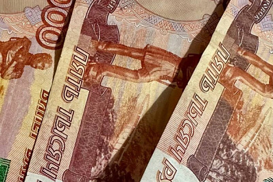 В Самаре подросток обманул студента на 130 тысяч рублей и спустил все деньги на аттракционы и фастфуд