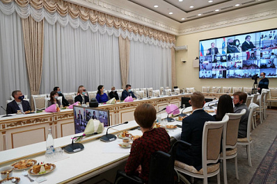 Дмитрий Азаров жестко отчитал чиновников регионального Минспорта за невнимательное отношение к спортсменам с особыми потребностями