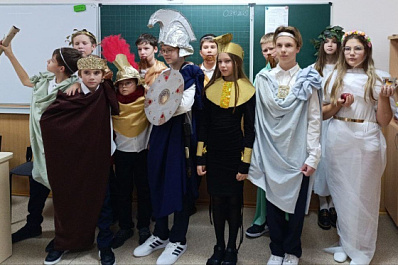 От Конфуция до Афродиты: в Самаре школьники прошли "Посвящение в историки"