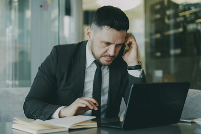 Аферисты начали звонить россиянам и представляться старшими по дому