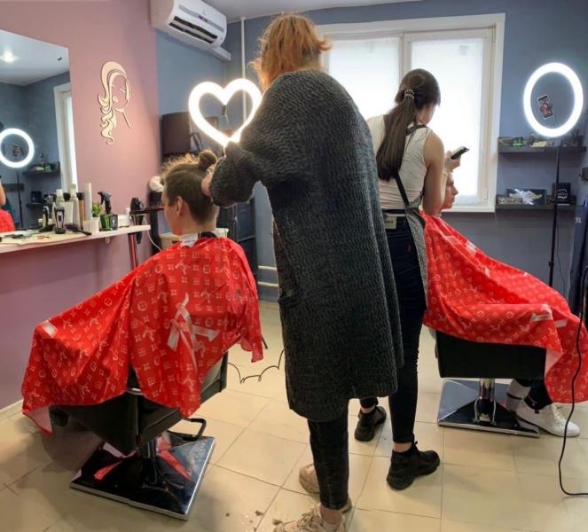 В Тольятти стартовала бесплатная услуга "Барбер на выезд"