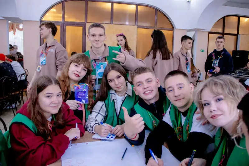 Реальная управленческая практика: самарские студенты прошли "Школу лидеров"