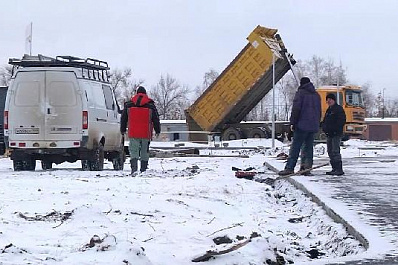 В Нефтегорске продолжается благоустройство парка “Молодежный”