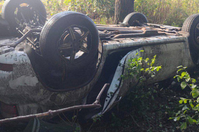 Погиб человек: в Самарской области 28 августа иномарка вылетела с трассы