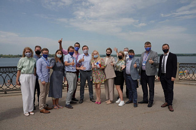 От космоса до туризма: Дмитрий Азаров обсудил с соотечественниками из-за рубежа реализацию международных молодежных проектов