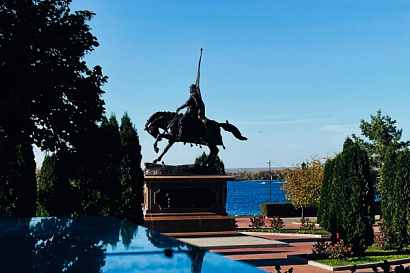 Название статьи