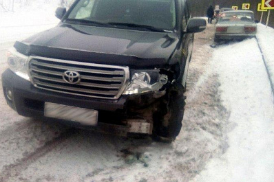 В Кинельском районе при столкновении автомобилей два человека получили травмы