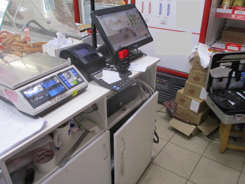 В Тольятти продавщица "обчистила" свой магазин на 64 тыс. рублей