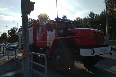 50 человек тушили 1,6 тыс. кв. м склада в Самарской области