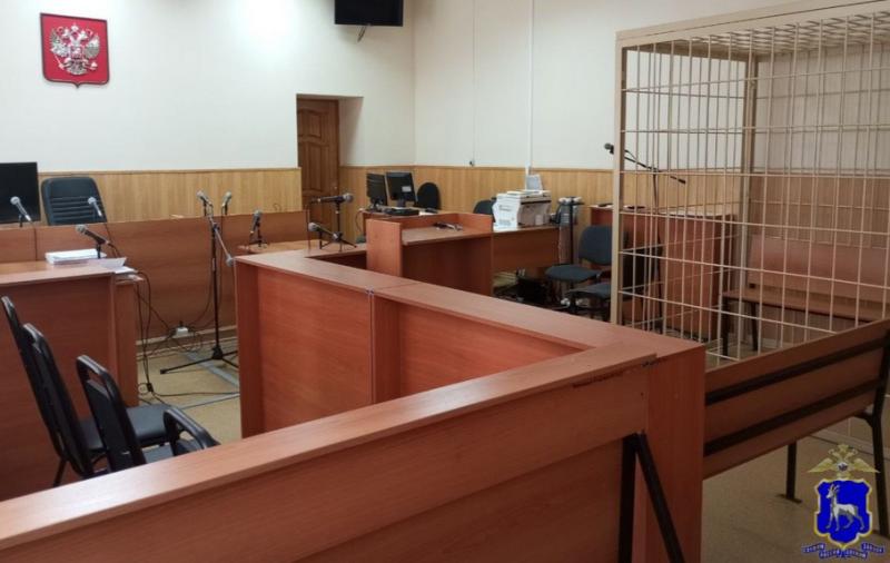 В Жигулевске осудили мужчину, который угнал авто у собственной матери