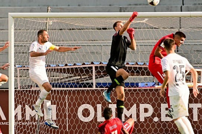 "Крылья Советов" на выезде проиграли "Енисею"