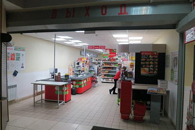 В Большой Глушице по горячим следам задержали магазинного вора