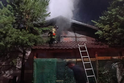 В Самарской области загорелась баня на базе отдыха