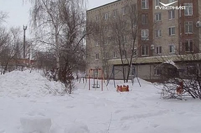 Сотрудники администрации и общественники следят за уборкой снега с улиц Тольятти