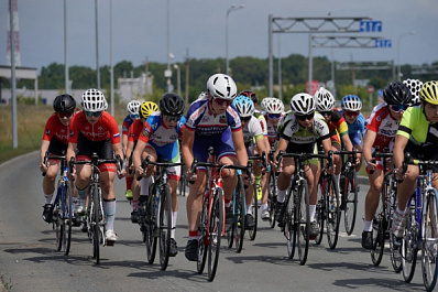 В Самаре начались всероссийские соревнования по велоспорту на шоссе