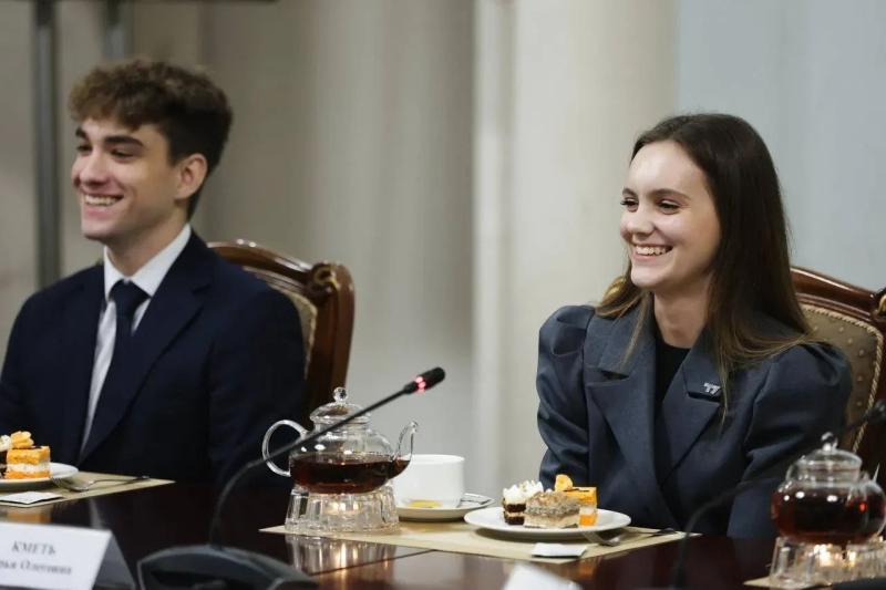 Вячеслав Федорищев встретился с победителями конкурса "Студент года"